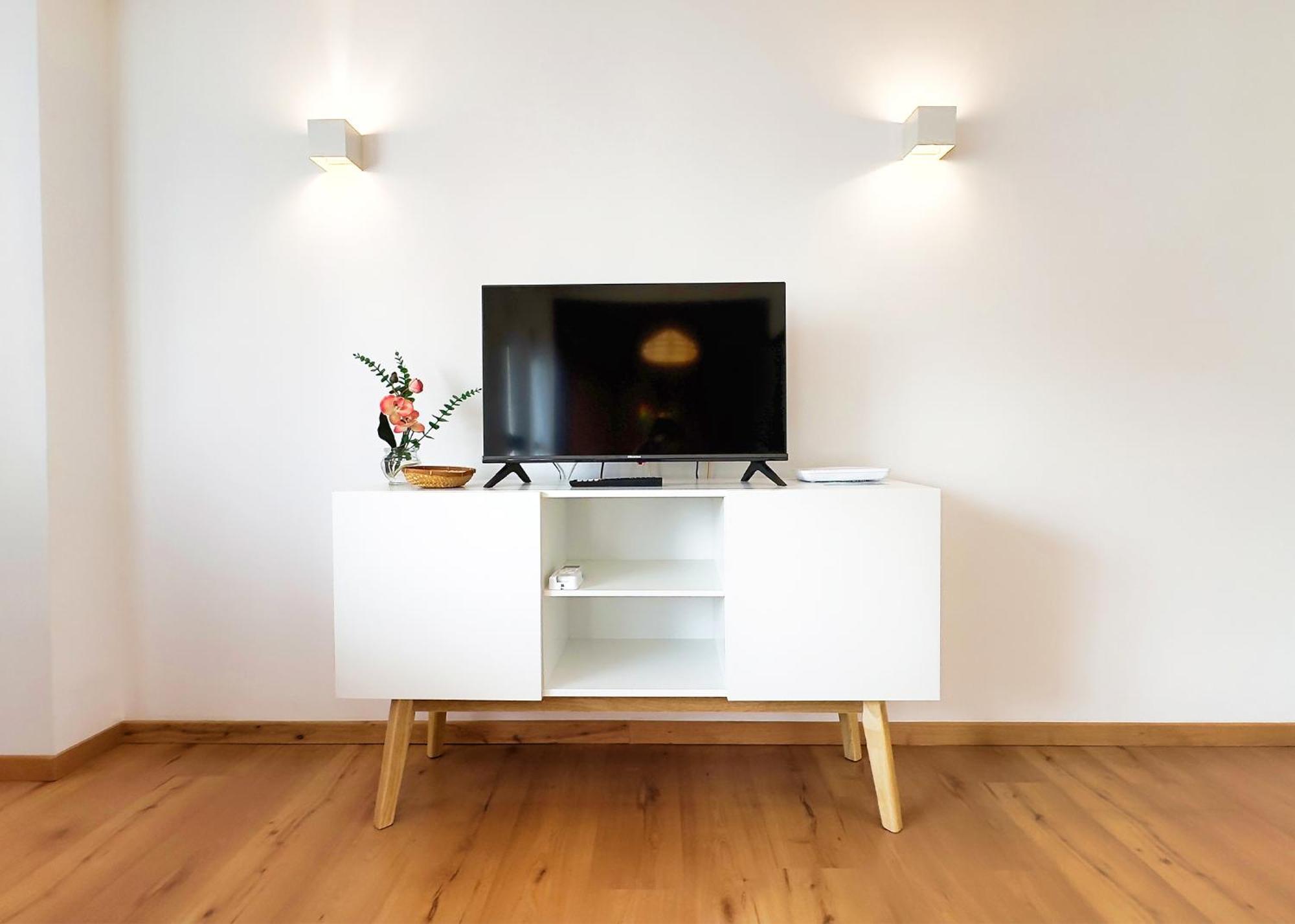 Mediterraneo 508. Fantastic Studio On The Beachfront With Sea Views. Marbella Esterno foto